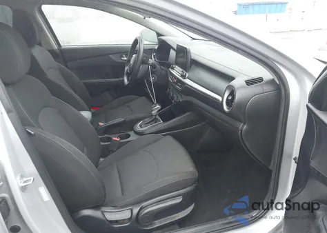 2020 Kia Forte Lxs z USA, uszkodzony, nr VIN 3KPF24AD3LE204185